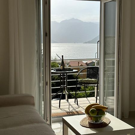 Sunny Apartment Kotor Extérieur photo