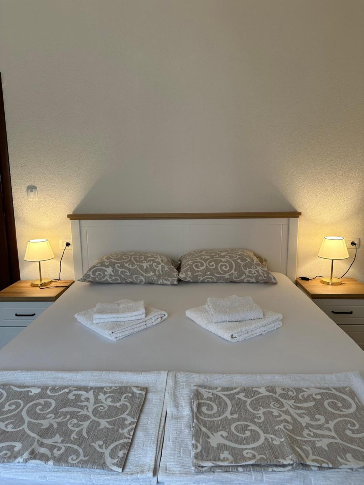 Sunny Apartment Kotor Extérieur photo