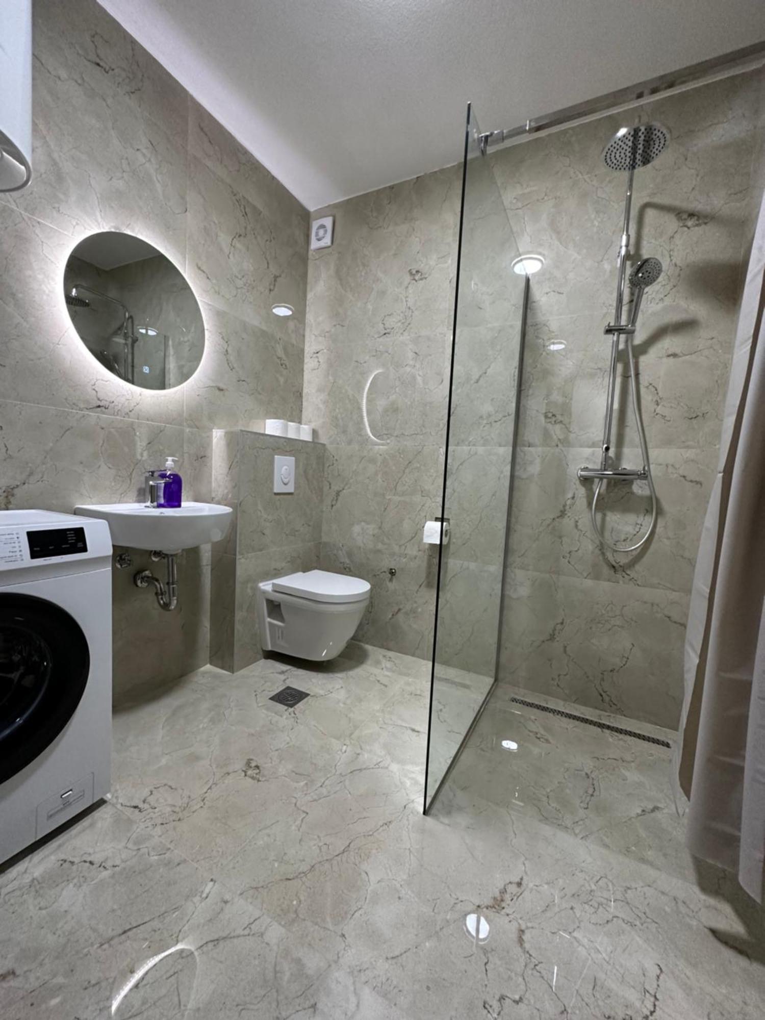 Sunny Apartment Kotor Extérieur photo